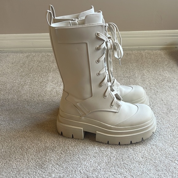 Zara All-Weather Rubber Boots - Picture 3 of 7
